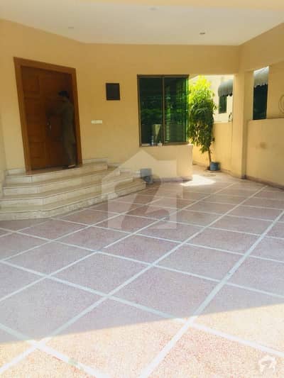 Investor Offers 1 Kanal Old House For Rent Main Approach Located Investor Offers 1 Kanal Old House For Rent Main Approach Located