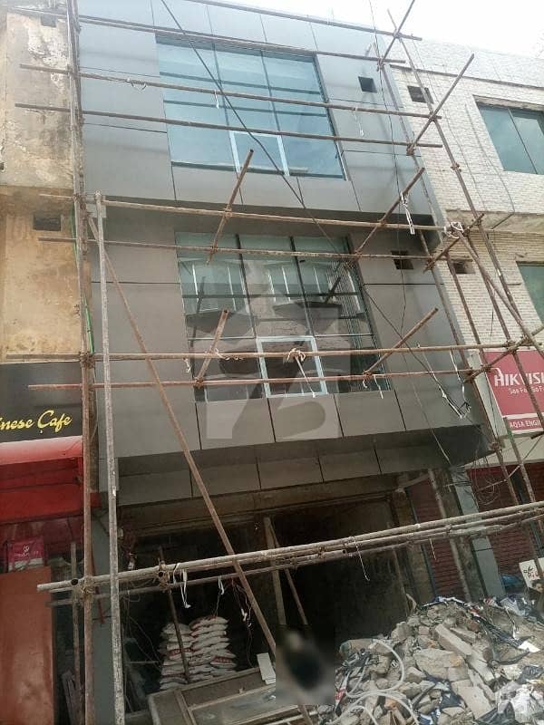 18×30 Fully Renovated Building Is Available For Sale
