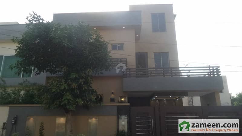 7 Bedroom 10 Marla Brand New Executive Class House With Large Basement For Sale In Janiper Block Bahria Town Lahore