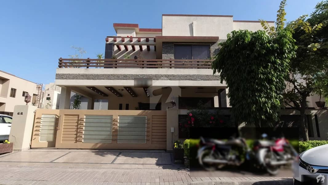 Luxury House Is Available For Sale In Bahria Town Phase 2