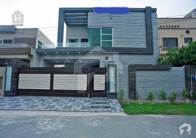 10 Marla Corner Side House Available in State Life Phase 1