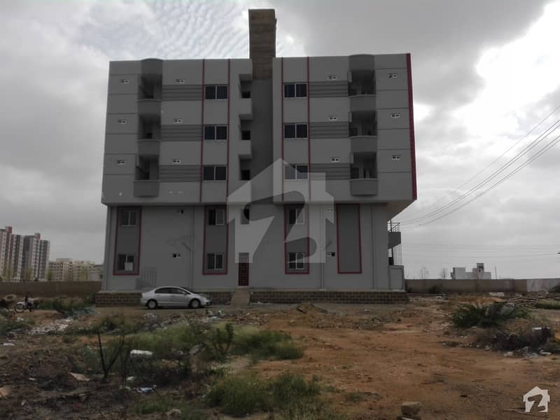 زینت آباد سکیم 33 کراچی میں 2 کمروں کا 4 مرلہ فلیٹ 70 لاکھ میں برائے فروخت۔