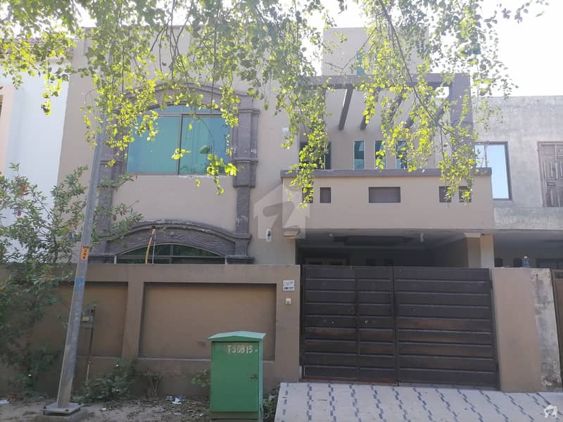 Bahria Town 5 Marla House Up For Sale