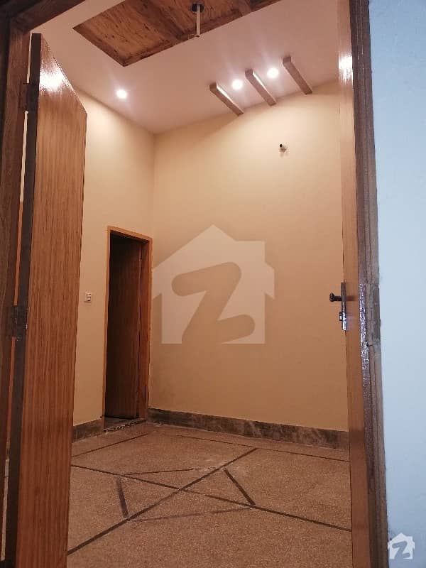 سمن آباد لاہور میں 2 کمروں کا 3 مرلہ زیریں پورشن 20 ہزار میں کرایہ پر دستیاب ہے۔