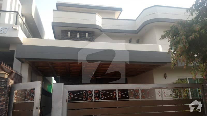 1 Kanal House For Sale On Prime Location