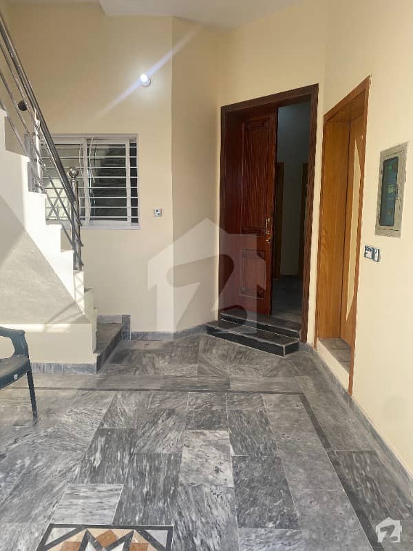 House For Rent Pgshf Satiana Road 5 Marla Double Story