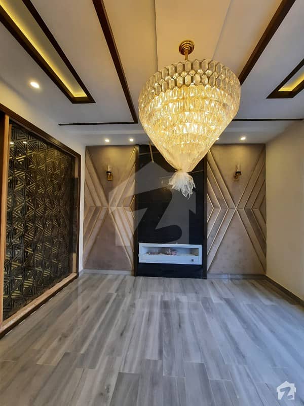 Ultra Modern Villa For Sale In Bahria Town - Precinct 10 A