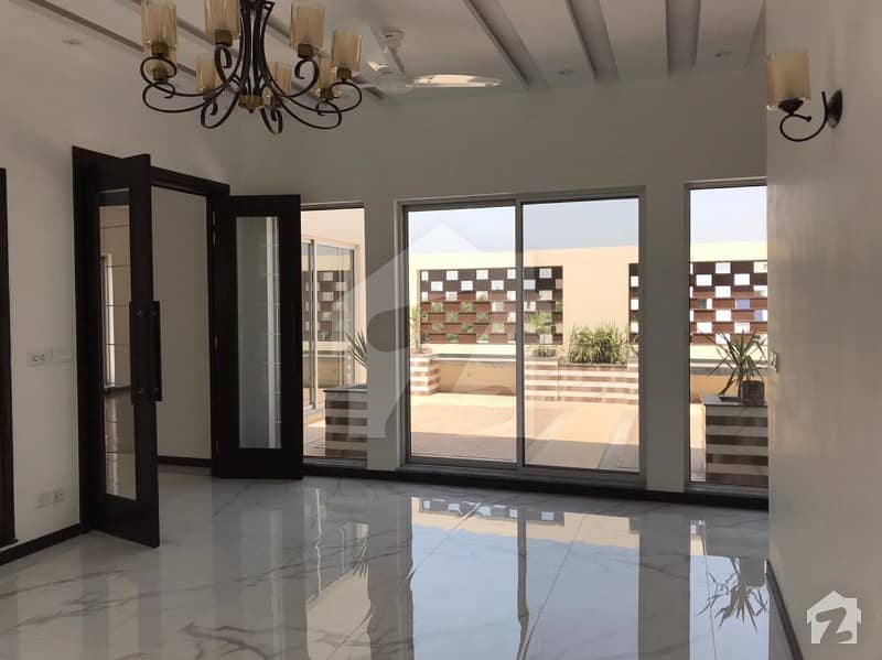 Beautiful 1 Kanal  Full House For Sale  in DHA Phase 6