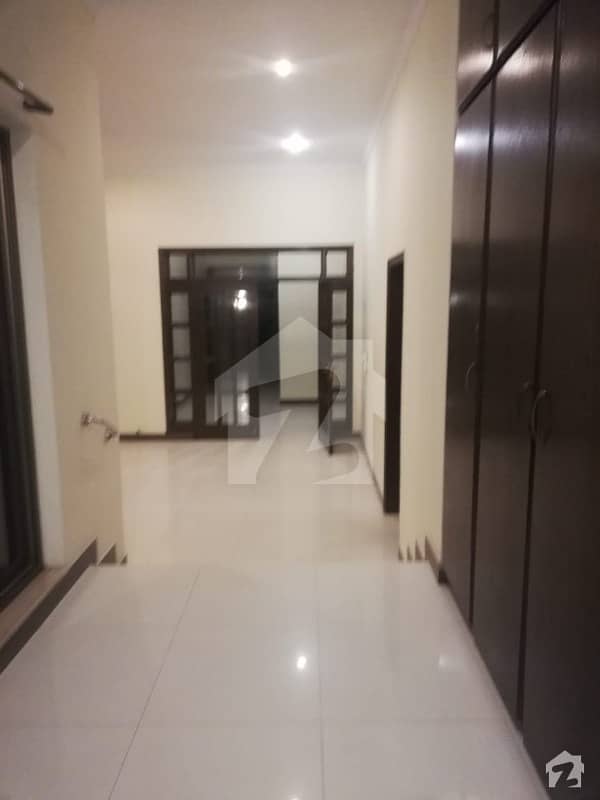 One Kanal House For Rent In Phase 5 Dha Lahore