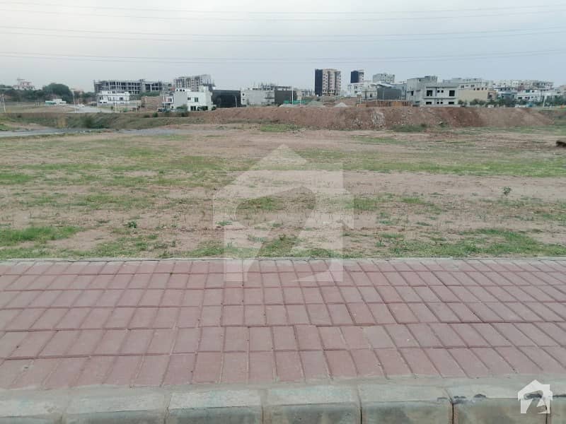 1 kanal plot for sale in A block