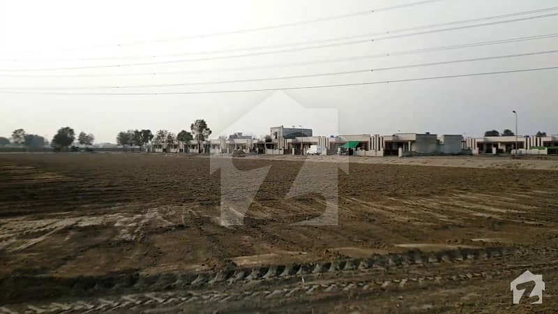 8 Marla Most Beautiful Location Commercial Plot For Sale In Very Reasonable Price