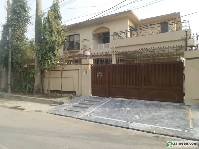 One Kanal Five Year Old House For Sale Garden Town Baber Block, Garden Town, Lahore ID9398762