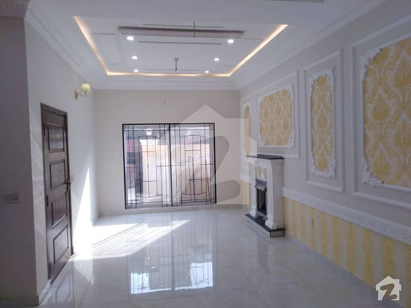 House In Paragon City For Rent