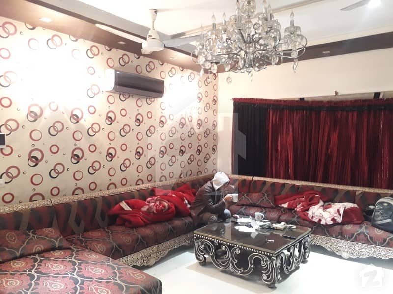 1 Kanal Full House Outclass For Rent Located Dha Phase 7 Lahore