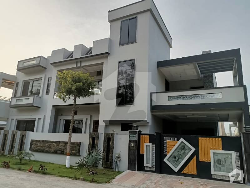 22 Marla Corner Main Road House For Sale In Dc Colony