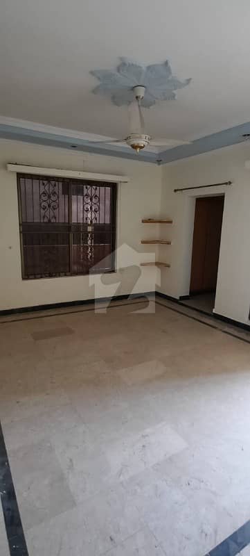8 Marla Like New House For Rent In Bahria Town Lahore Sector B