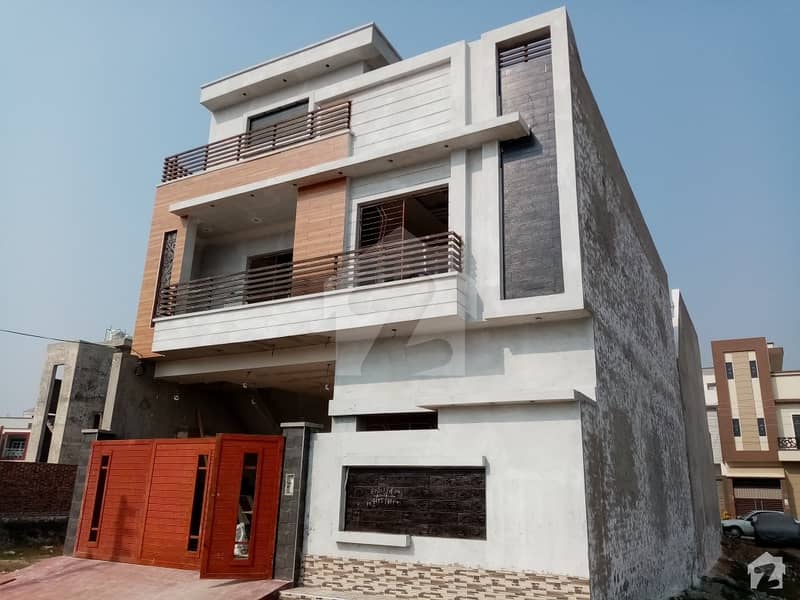 Ideally Located House Of 5 Marla Is Available For Sale In Sahiwal