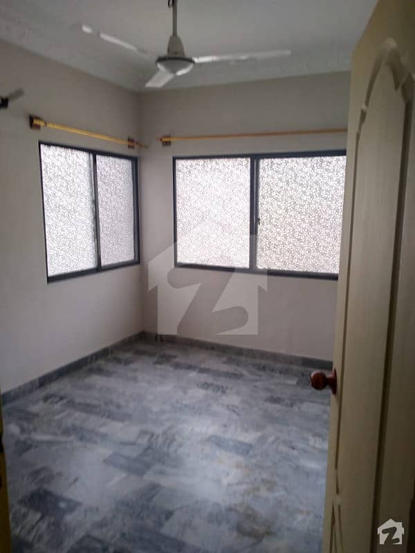 500 Square Feet Spacious Flat Is Available In DHA Defence For Rent