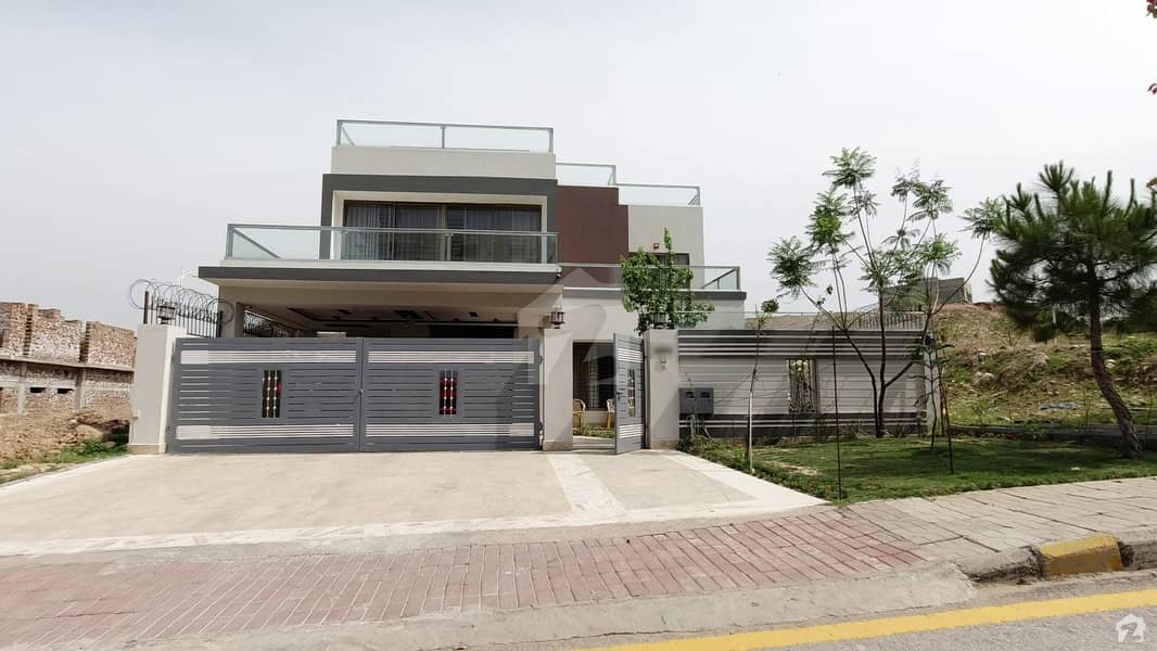 1 Kanal Beautiful House Is Available For Sale In Dha 1 Sector Sector F