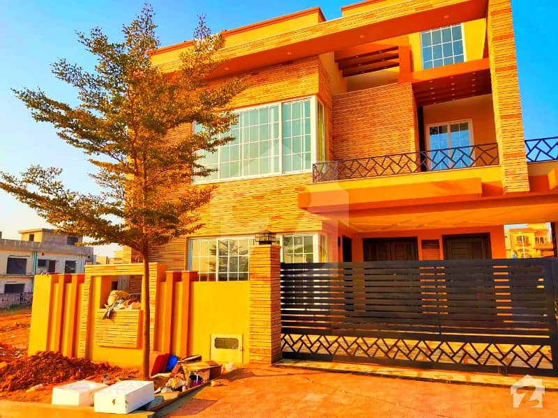 بحریہ ٹاؤن فیز 8 بحریہ ٹاؤن راولپنڈی راولپنڈی میں 5 کمروں کا 10 مرلہ مکان 2.88 کروڑ میں برائے فروخت۔