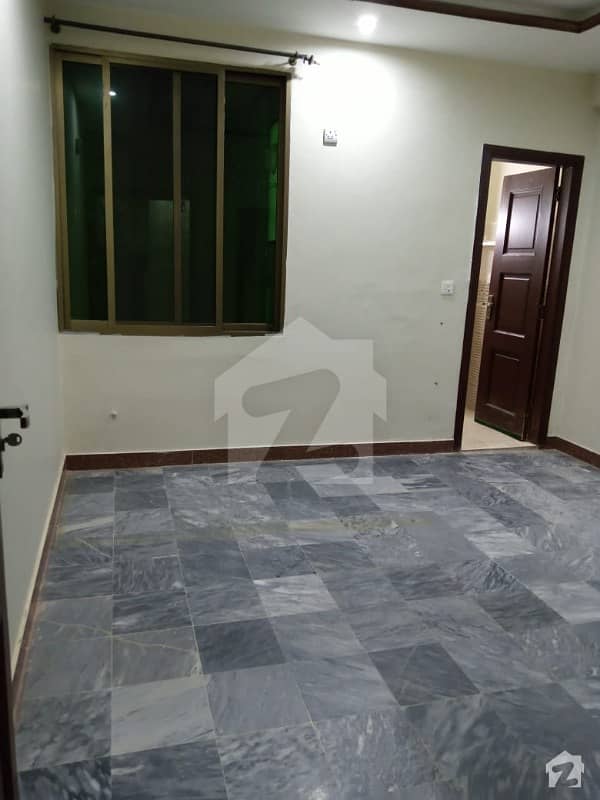 900  Square Feet Flat Is Available In Dha 11 Rahbar