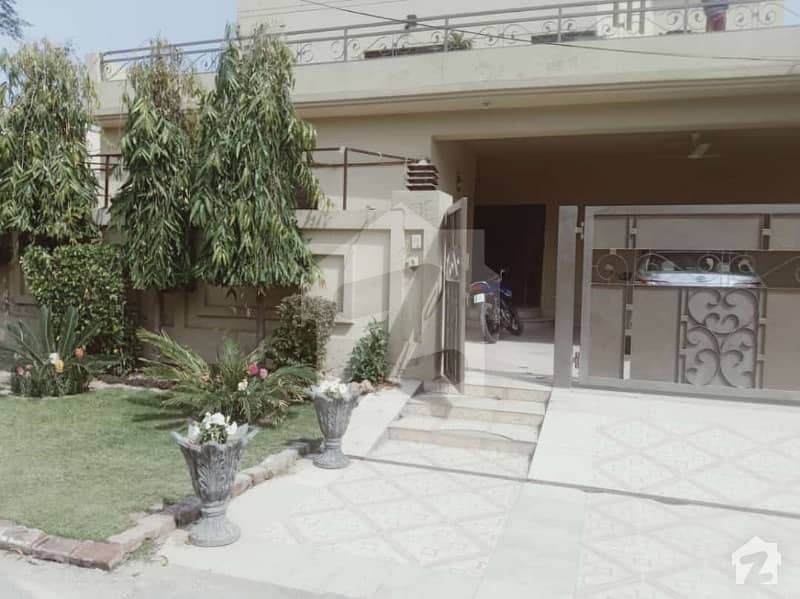 اسٹیٹ لائف ہاؤسنگ سوسائٹی لاہور میں 1 کمرے کا 6 مرلہ کمرہ 28 ہزار میں کرایہ پر دستیاب ہے۔