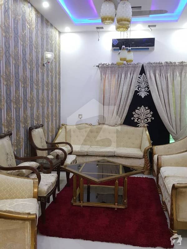 خدا بخش کالونی کینٹ لاہور میں 5 کمروں کا 7 مرلہ مکان 1.75 کروڑ میں برائے فروخت۔