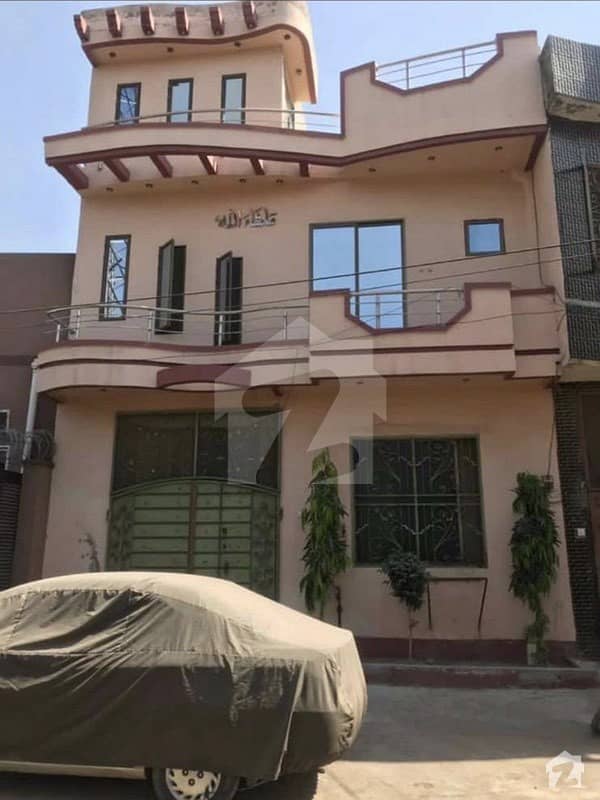 Aamir Town House For Sale Sized 1030 Square Feet