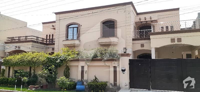 10 Marla House For Sale In Saher Villas