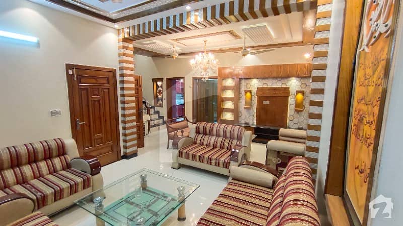 بحریہ ٹاؤن ۔ بلاک اے اے بحریہ ٹاؤن سیکٹرڈی بحریہ ٹاؤن لاہور میں 3 کمروں کا 5 مرلہ مکان 58 ہزار میں کرایہ پر دستیاب ہے۔