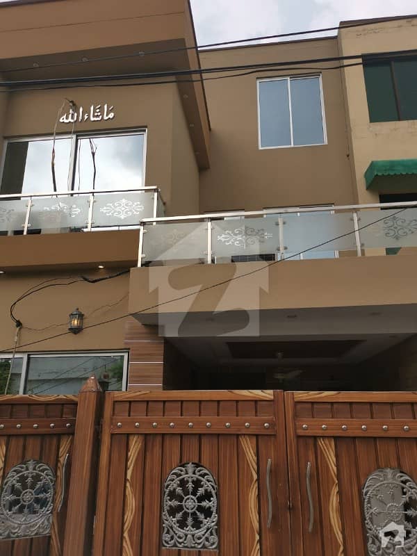 Near Park And McDonald Fully Furnished 5 Marla House Available For Rent In Cc Block Bahria Town Lahore