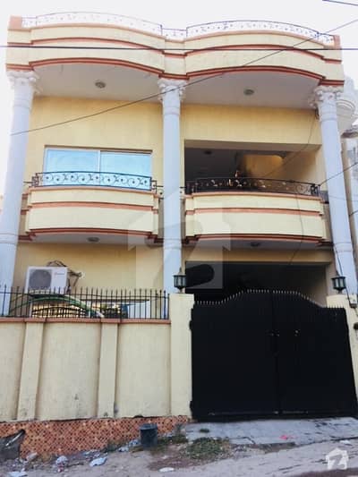 گلستان کالونی راولپنڈی میں 4 کمروں کا 6 مرلہ مکان 1.2 کروڑ میں برائے فروخت۔