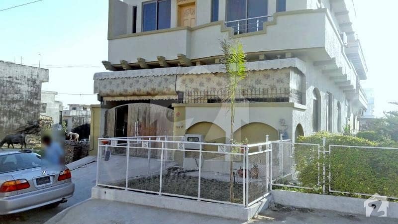 25x50 used house for sale in G. 14/4