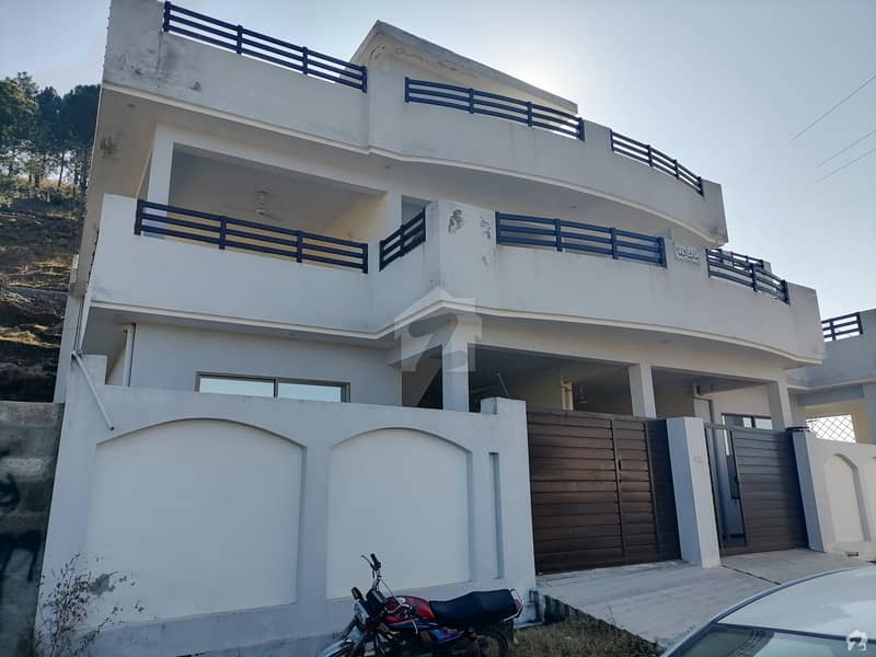 10 Marla House available for sale in Neelay Pare, Abbottabad