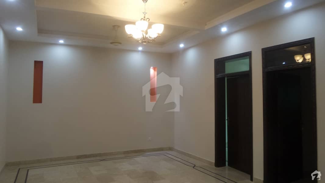 Upper Portion Of 24 Marla For Rent In D-12