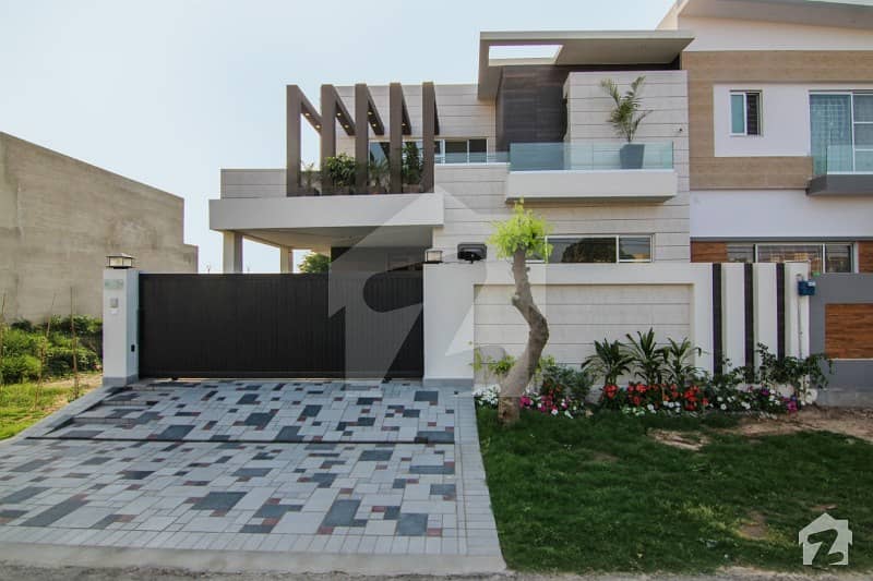 3375  Square Feet House Available For Sale In Dha Defence, Lahore