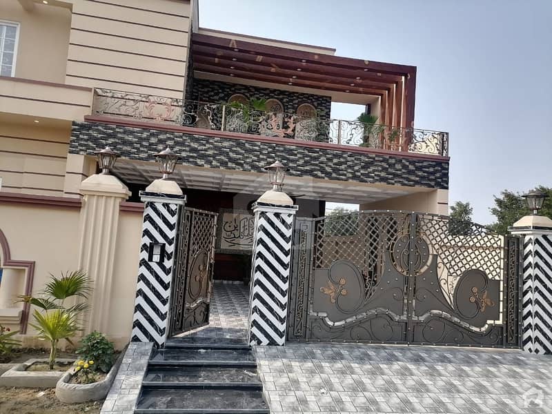 1Kanal Well Furnished House For Sale