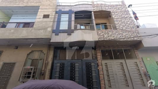 In Green Town Sector D2 House For Sale Sized 2.5 Marla