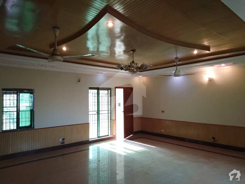 2.5 Kanal House Available For Rent In Gulberg
