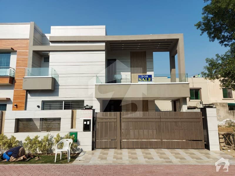 10 Marla Brand New Luxurious House Jasmine Block Bahria Town Lahore