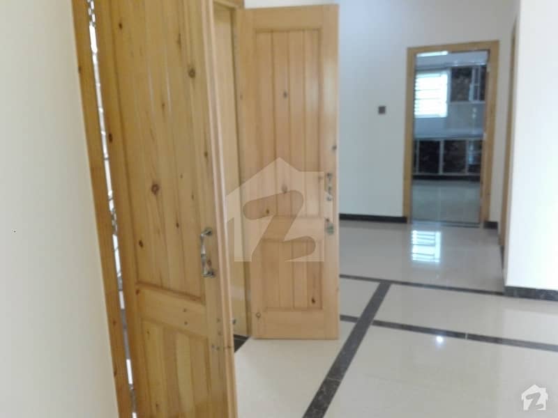 A 10 Marla House Located In Askari Housing Abbottabad Is Available For Rent