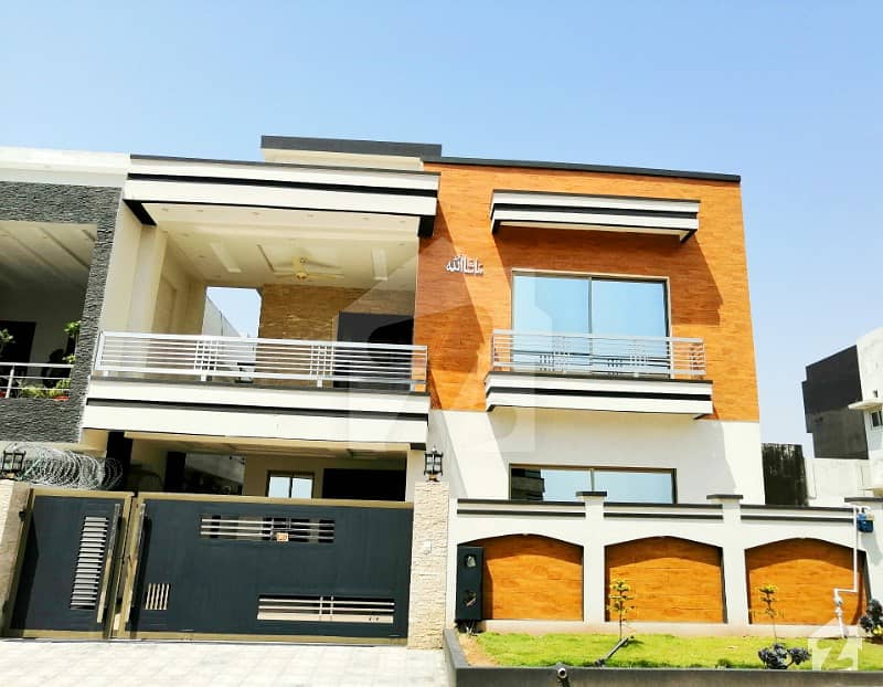 10 Marla Brand New Spacious House For Sale In Overseas Block