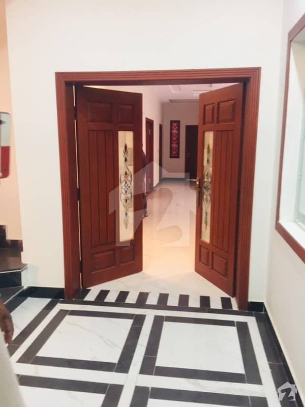 9000  Square Feet House For Rent In The Perfect Location Of Wapda Town