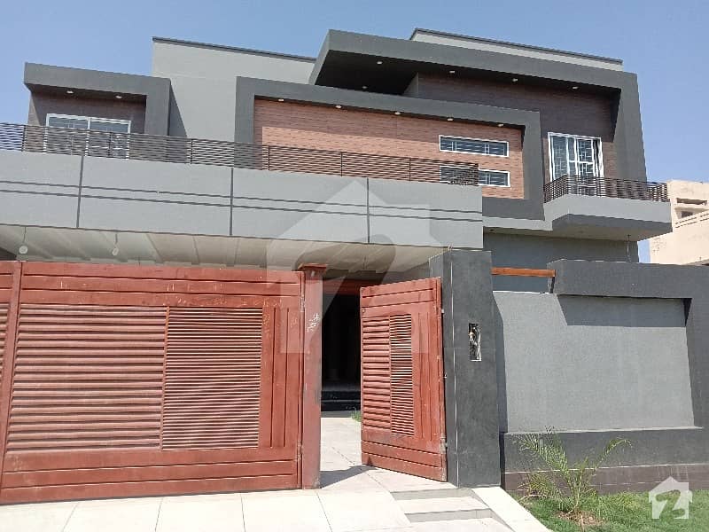 1 Kanal Double Storey House Available For Sale