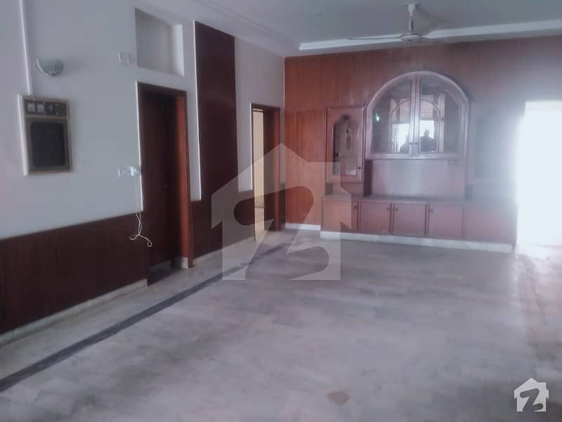 1 Kanal Lower Portion Available For Rent On Hot Location Only For Office Available