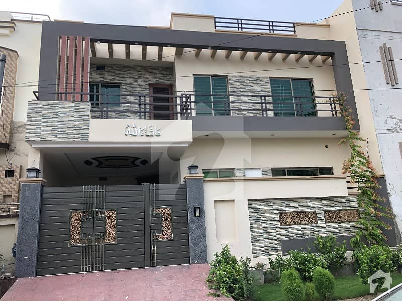 House Is Available In Sargodha Road