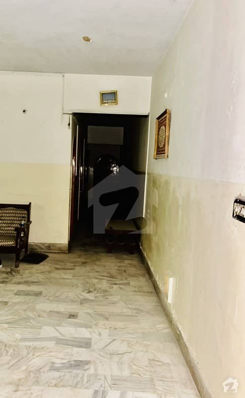 1350  Square Feet Flat Situated In Sadar For Rent