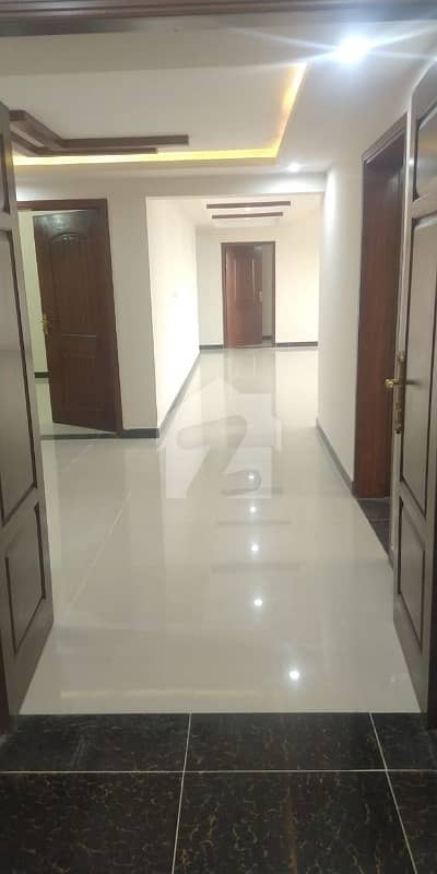 4 Bedroom Apartment Askari 5 Karachi