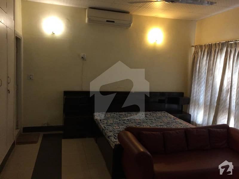 Hill Face 2 Bed Upper Portion With Terrace With Separate Access