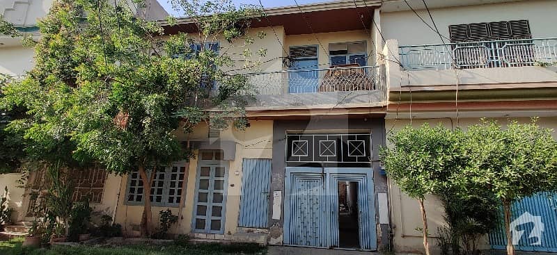 شاہ رُکنِِ عالم کالونی ۔ بلاک جی شاہ رُکنِ عالم کالونی ملتان میں 3 کمروں کا 5 مرلہ مکان 85 لاکھ میں برائے فروخت۔